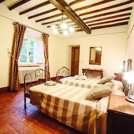 וילה Borgo Valecchie